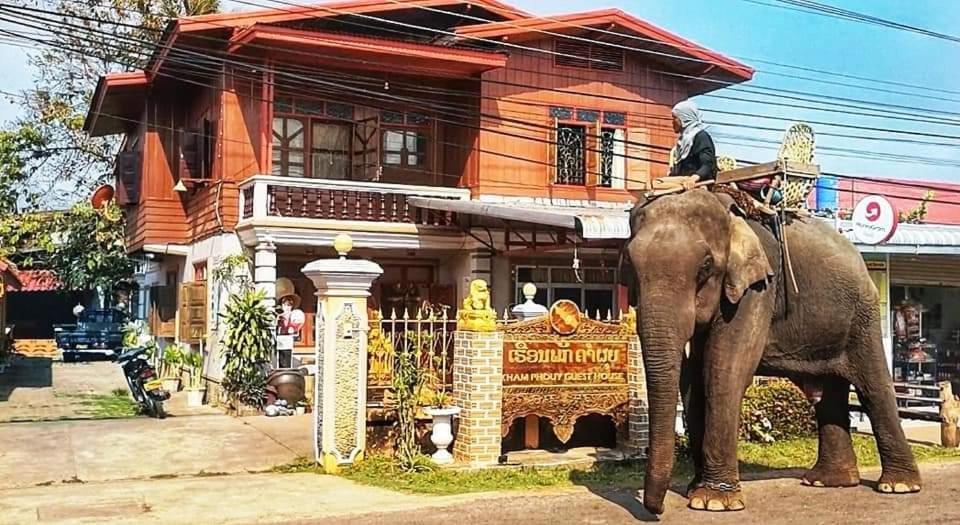 Khamphouy Guesthouse Champasak Zewnętrze zdjęcie